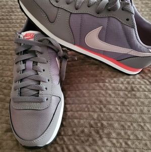 Nike women's sneakers